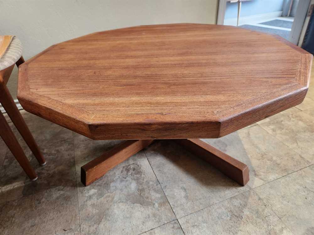 Nordic Furniture Teak Dodecagon Coffee Table