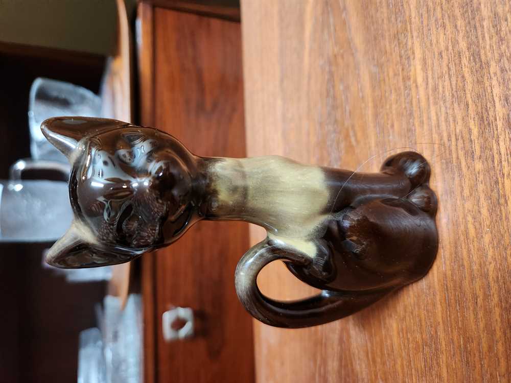 Vintage Ceramic Cat