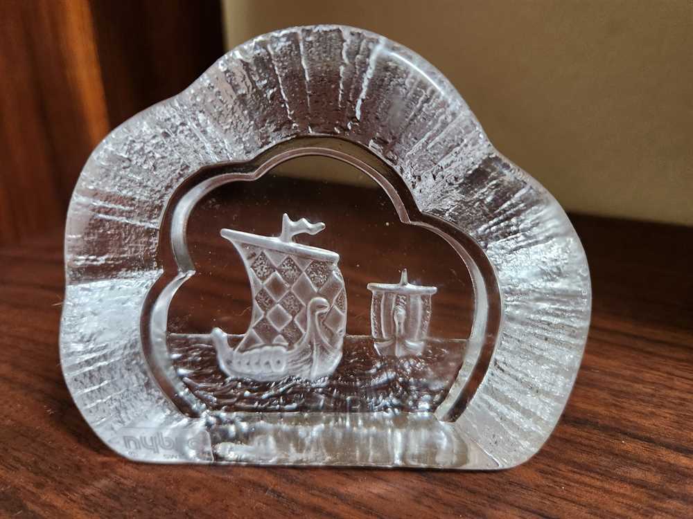 Nybro Sweden Dual Viking Ship Paperweight - Signed & Stickered