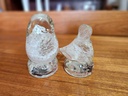 Pair of Altaglass Bird paperweights (Medicine Hat)