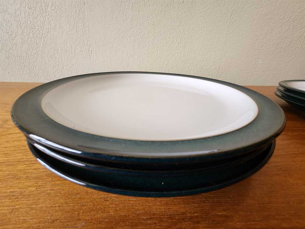 Denby Greenwich Dinner Plate