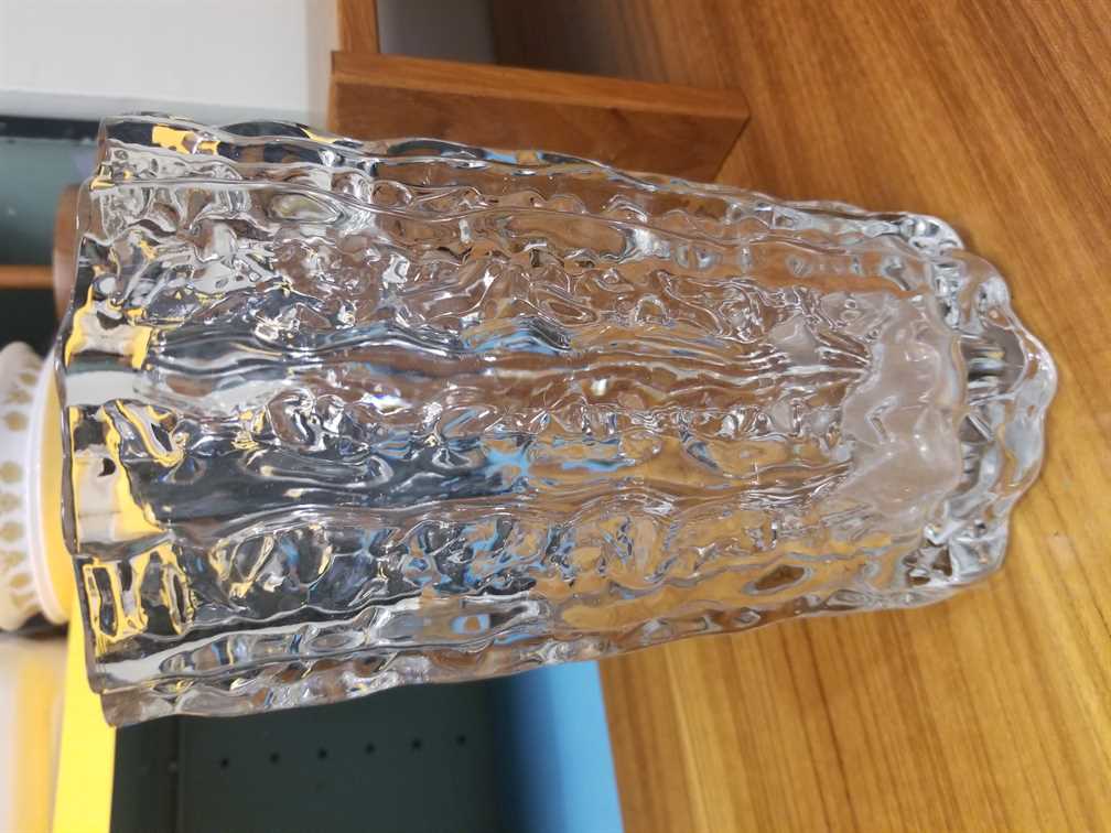Mikasa Japan Frostfire Vase