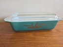 Pyrex Green Wheat Spacesaver
