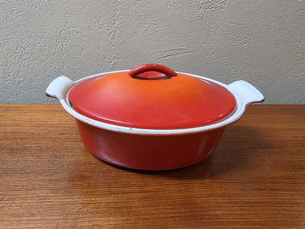 FE Belgium Small Enameled Cast Iron Casserole 10 3/4"