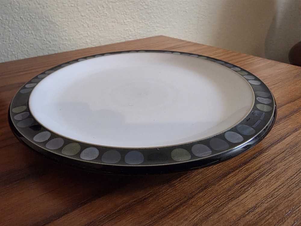Denby Jet Dot Salad Plate