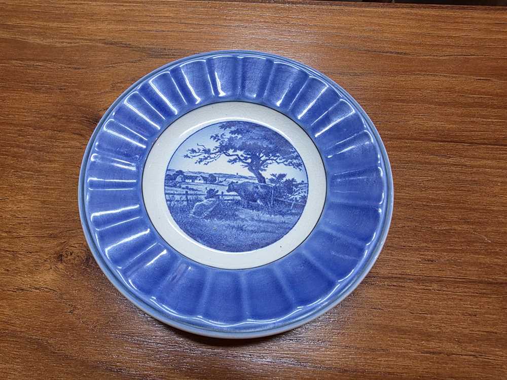 Royal Copenhagen Danish Scenes Hangable Collectors Plate