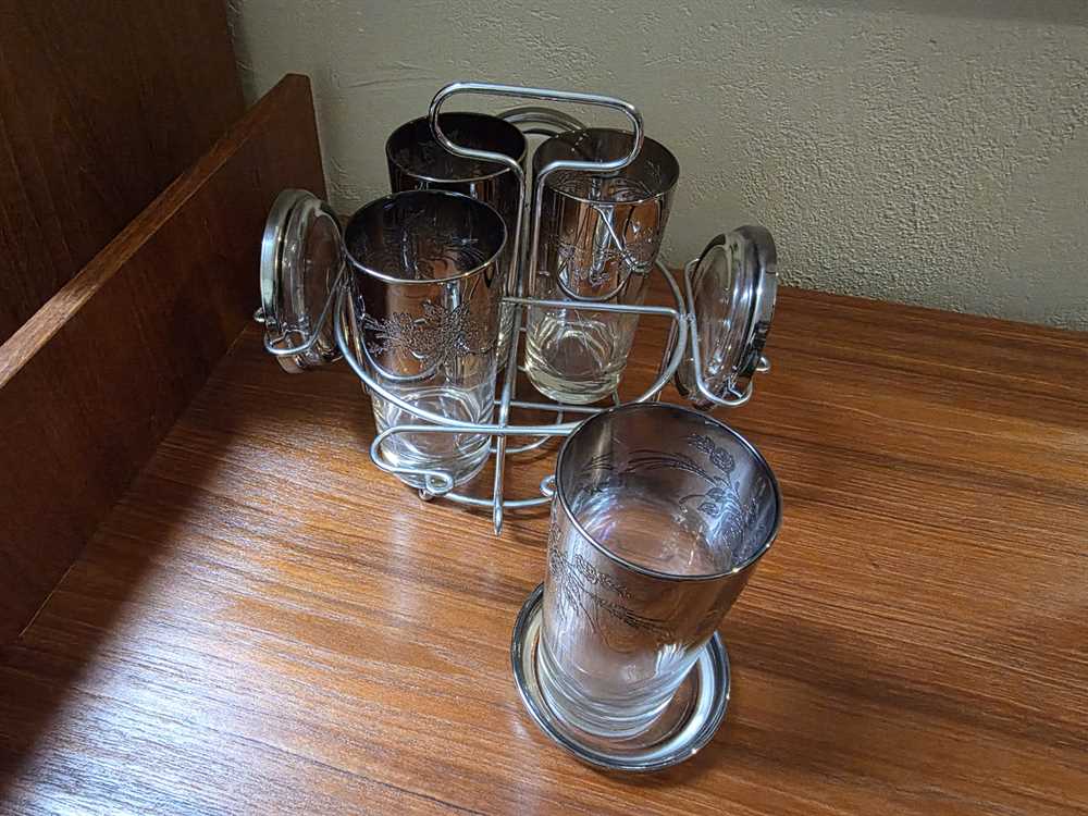 Queen's Lusterware Silver Fade Vitreon Highball Glass and Coaster set