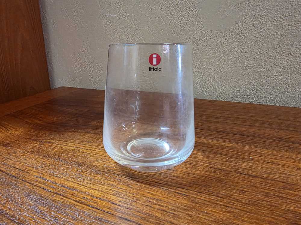 Iittala Essence Water Glass