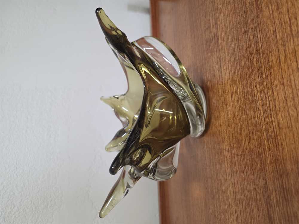 Chalet Glass Splash Ashtray Model A42