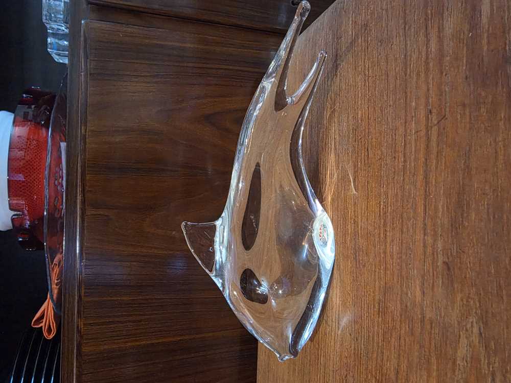 Kelonia Glass Canada Dolphin Sculpture