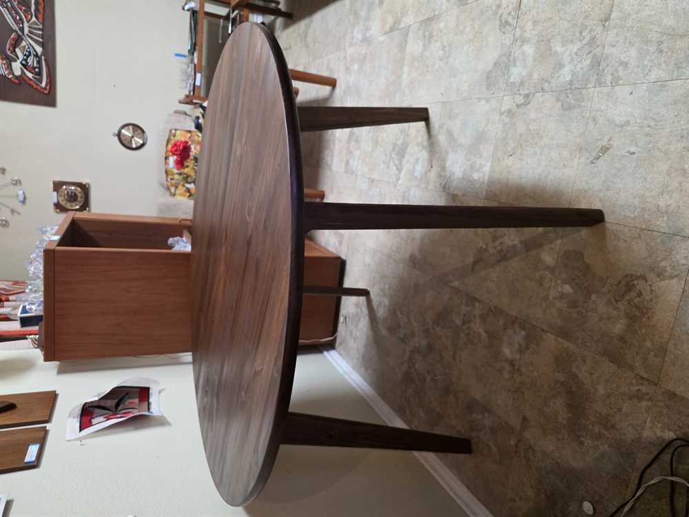Fanica Solid Walnut Round Dining/Kitchen Table