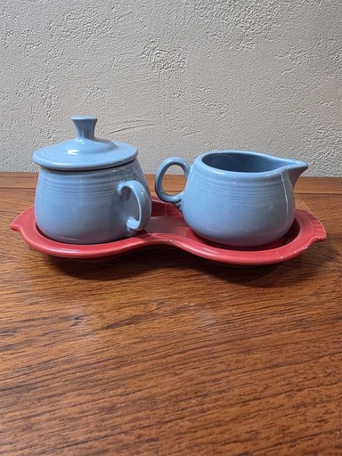[MB00865] Fiestaware Cream And Sugar Set