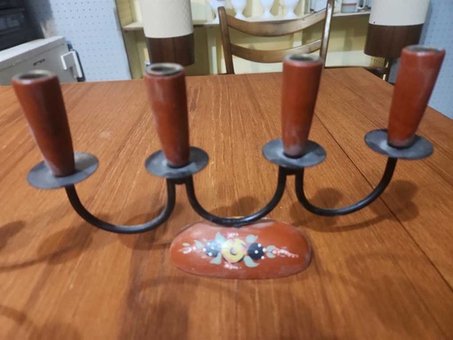 [MB01472] Danish Candlebra