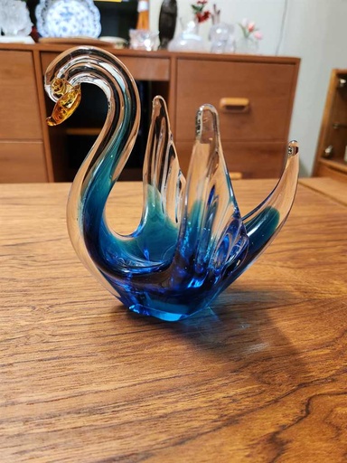 [MB01776] Art Glass Swan Bowl