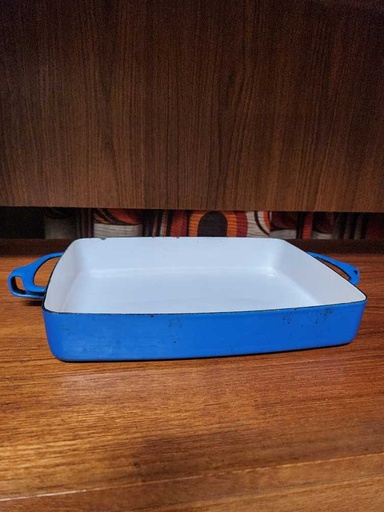 [MB01825] Dansk Kobenstyle Large Baker by Jens Quistgaard 1956