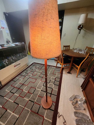 [MB02090] Teak Floor Lamp