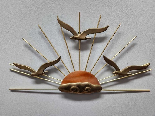 [MB02125] Brass and Copper Gulls over Sun Wall Hanging