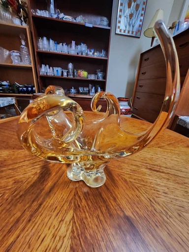 [MB02164] Amber Chalet Glass Basket / Centerpiece