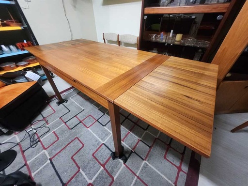 [CT00321] RS Associates Teak Draw Leaf Dining Table