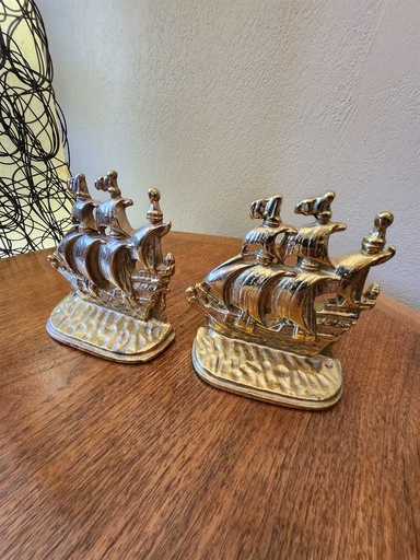 [MB02178] Set of Solid Brass Sailboat Bookends