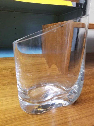 [MB02203] Krosno Poland Wave Vase