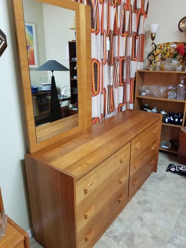 [MB02229] RS Associates Teak 6 Drawer Lowboy Dresser w/ Mirror