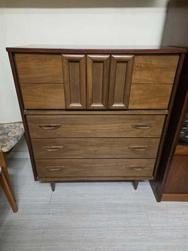 [MB02327] Viscol by Victoriaville Walnut 4 Drawer Tallboy Dresser