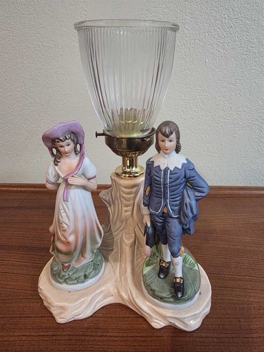 [MB02342] Vintage 1963 Colonial Lamp