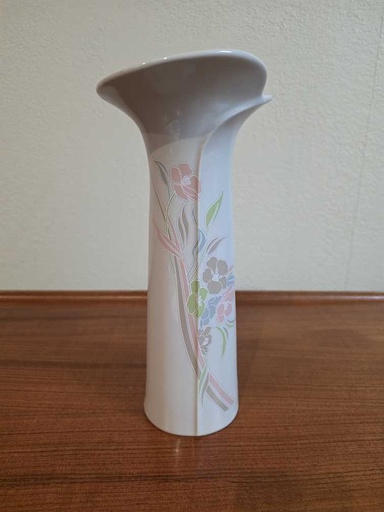 [MB02354] Yamaji Japan Vintage Floral Vase