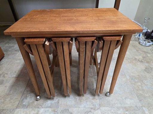 [MB02381] Poul Hundevad Teak Trolley and TV Table Set