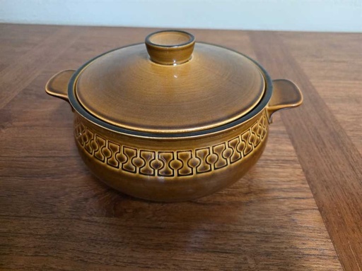 [MB02385] Cambrian Stoneware Japan Casserole w// Lid
