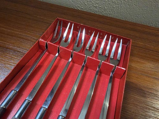 [MB02450] Set of Japanese Teak and Stainless Fondue Forks