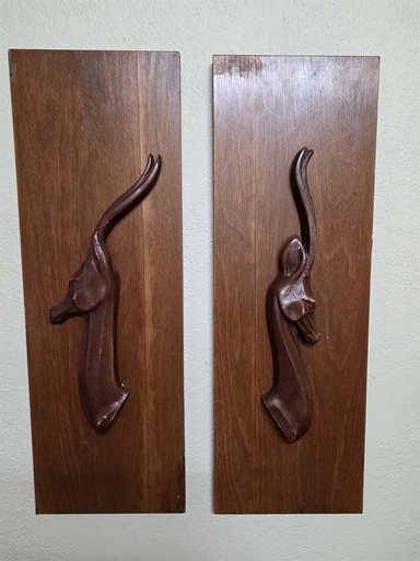 [MB02492] Pair of Devonware Canada Antelope Wall Art Sculptures